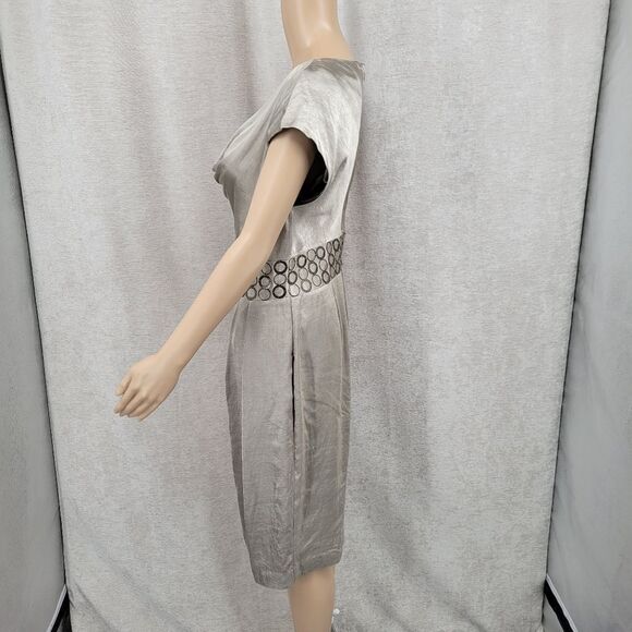 Ellen Tracy Champagne Satin Plunging Cowl Neckline Cap Sleeves Midi Sheath Dress - Picture 4 of 10